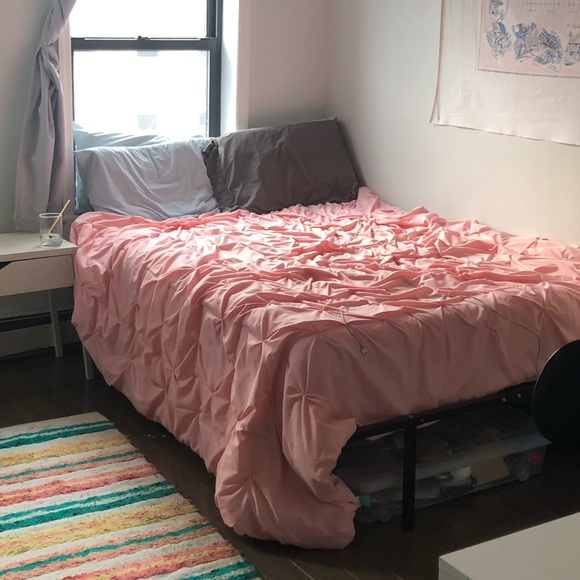 Target Bedding Fullqueen Pink Comforter Poshmark